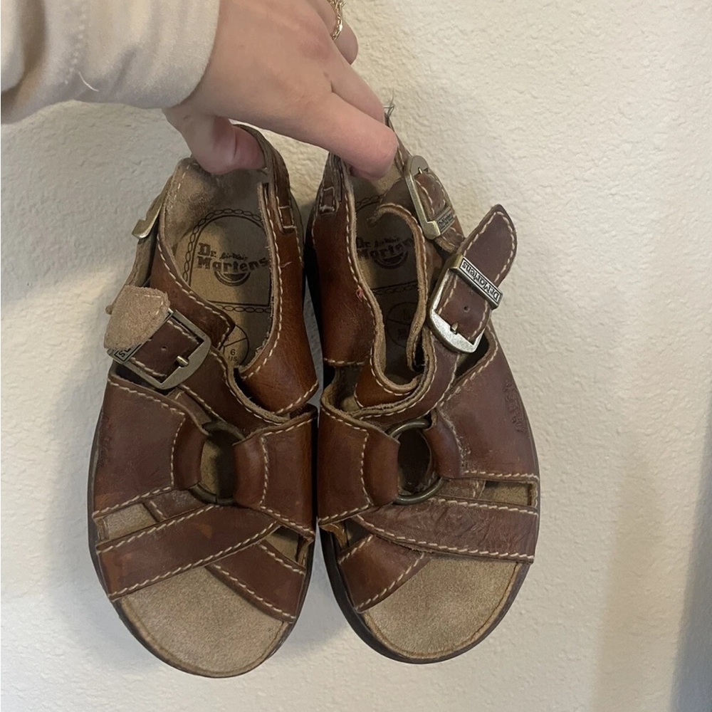 Dr Martens 9067 Sz 6 Brown Leather O Ring Fisherman Chunky Sandals